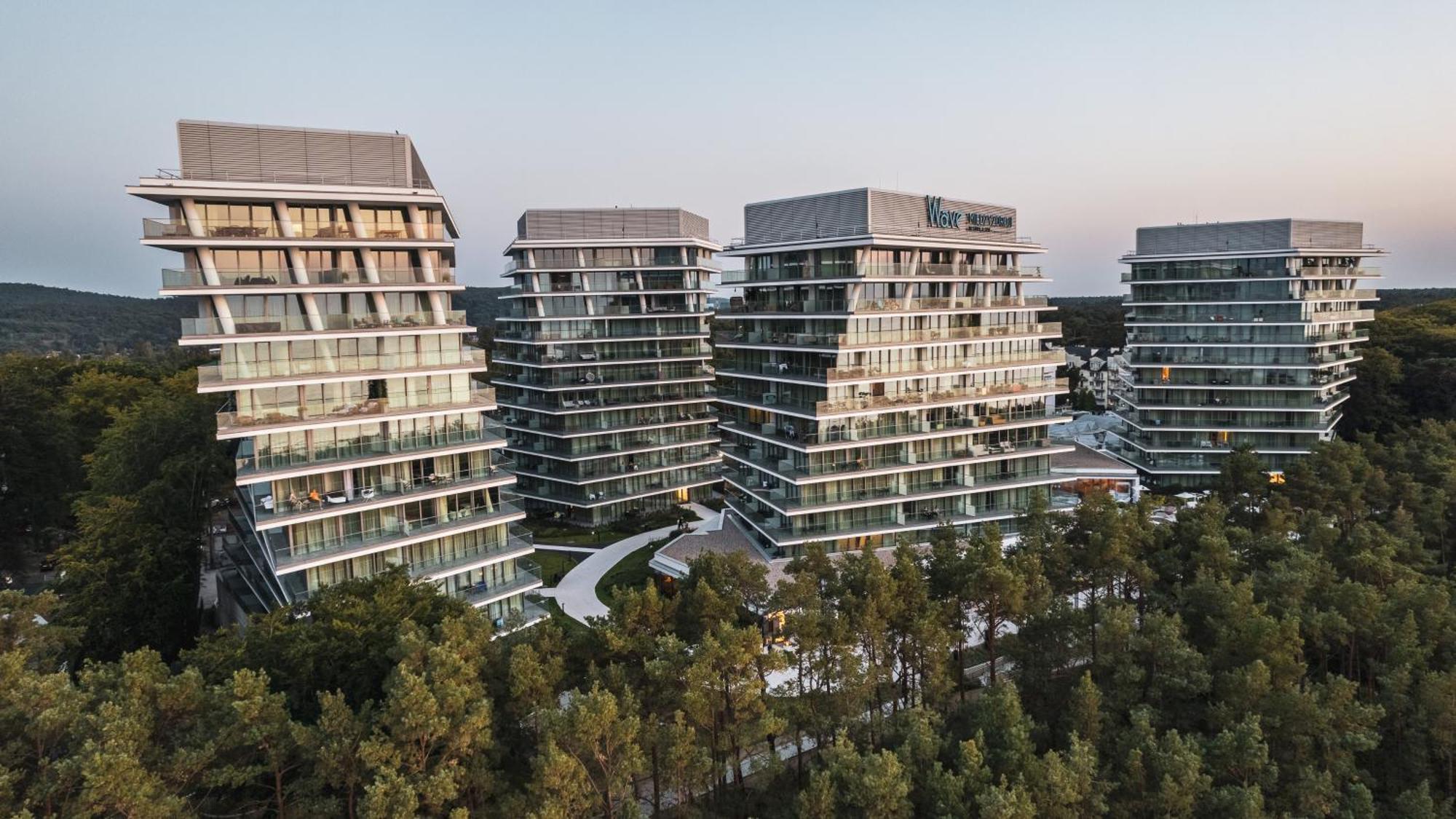 Prywatne Apartamenty Sun & Snow W Wave Z Basenem Miedzyzdroje Εξωτερικό φωτογραφία